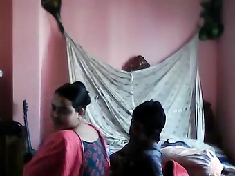 Next Door IHorny ndian Bhabhi Fucked College Boy